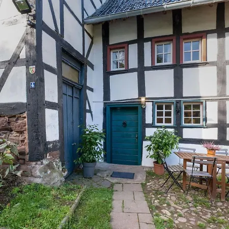 Dom wakacyjny A Lovely Watermill Surrounded By Delightful Greenery Heimbach