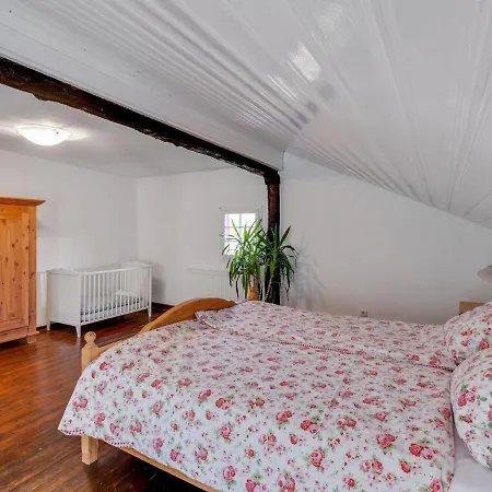 Holiday home A Lovely Watermill Surrounded By Delightful Greenery *